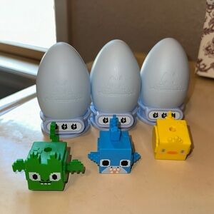 Pet Simulator Series 2 exclusive Pixel Figures